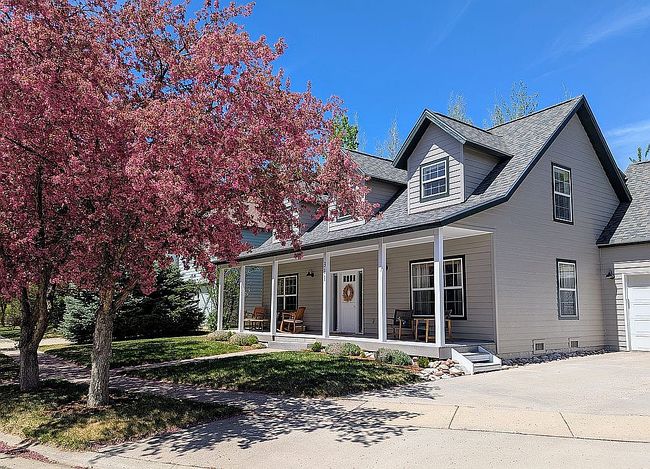 Image of 311 Sopris Cir