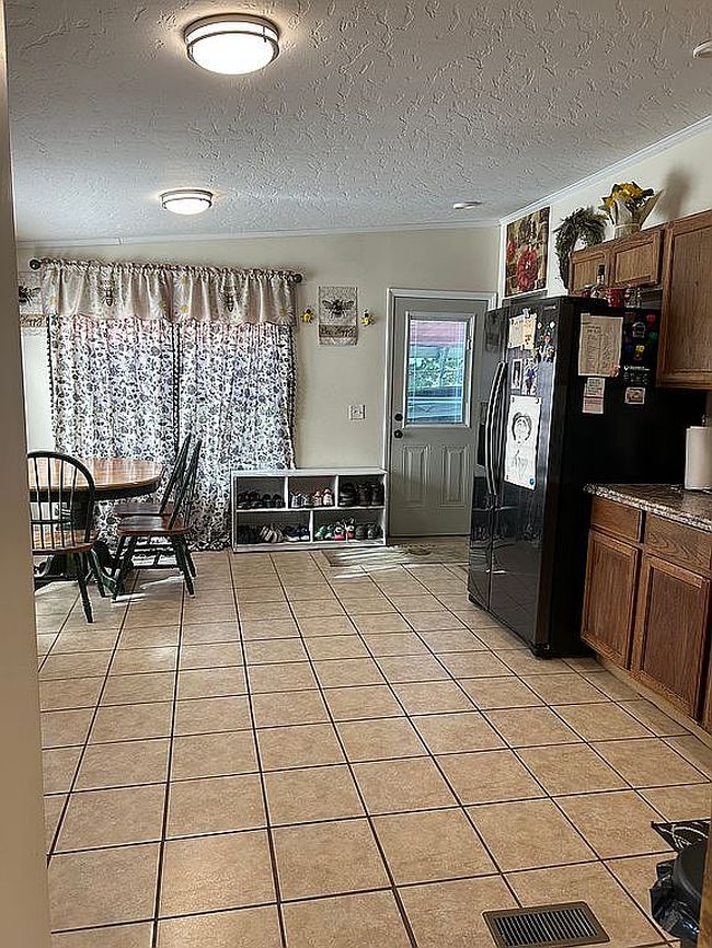 Photo of 706 Abner Fork Rd, Belcher, KY