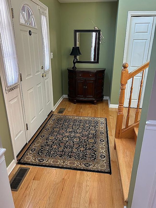 Photo of 200 Windsor Way, Roaring Brook Twp, PA