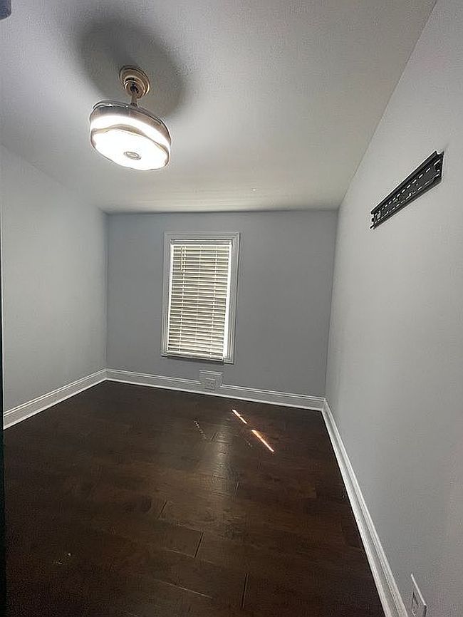 Preview of property located at 120 Red Maple Ln