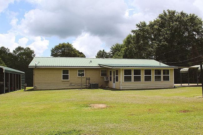 Photo of 222 Log Cabin Rd, Jayess, MS