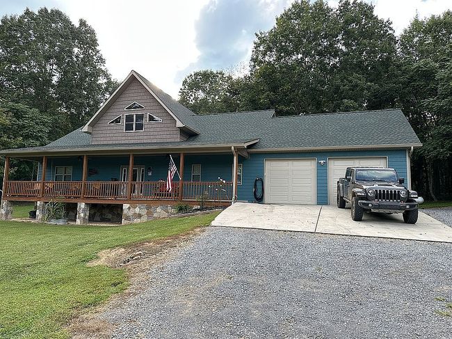 Image of 910 English Mountain Rd