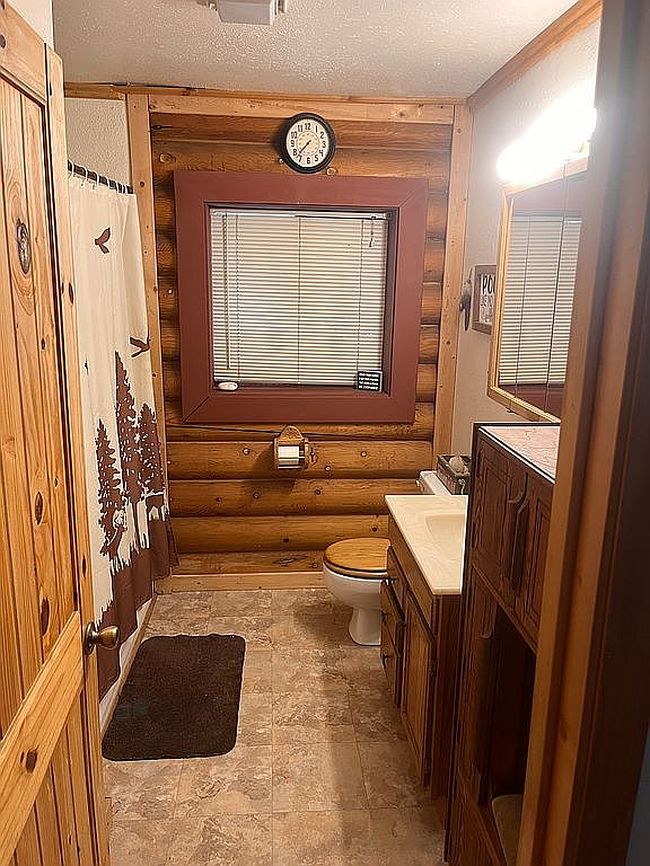 Photo of 29721 W Highway 20, Republic, WA