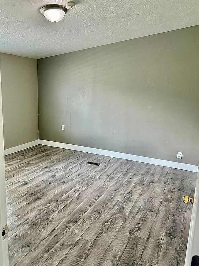 Photo of 1178 W River Horse Rd #154, West Valley City, UT