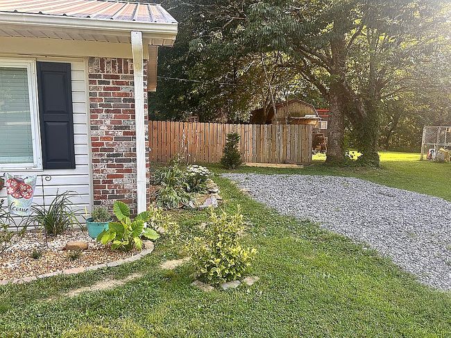 Photo of 89 Bearden Dr, Grant, AL