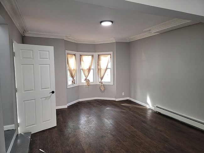 Photo of 351 Smith St, Peekskill, NY