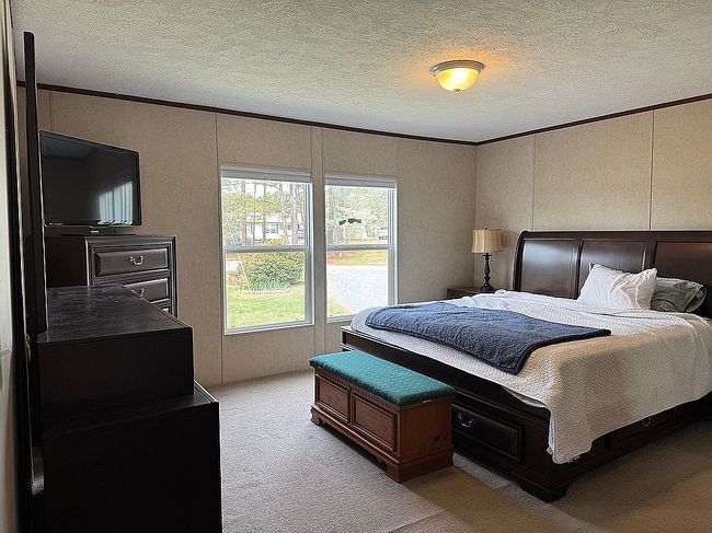 Image of 153 W Lizard Bay Dr