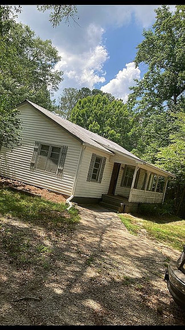 Photo of 836 E College St, Bowdon, GA