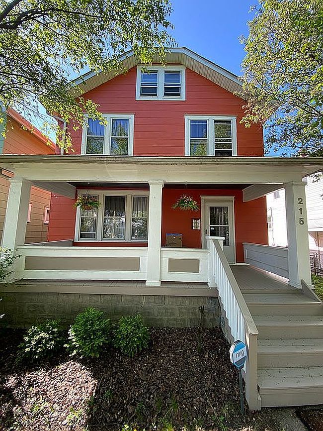 Photo of 215 E Jenkins Ave, Columbus, OH