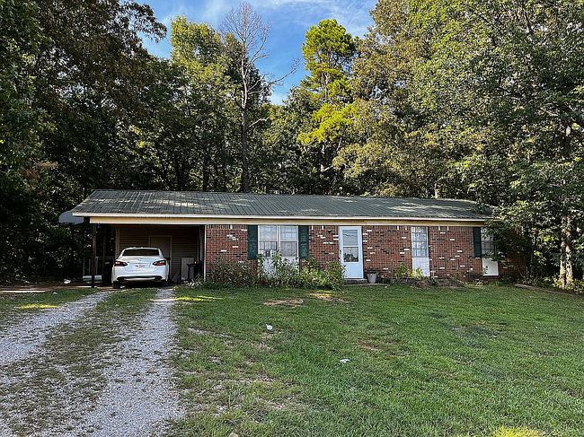 Photo of 207 Oak Forest Rd