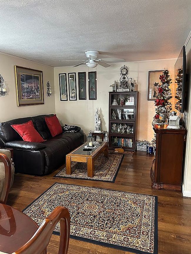 Image of 8351 Flaxen Dr