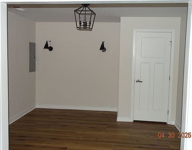 Image of 172 Dana Dr