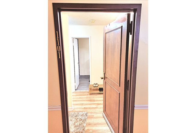 Preview of property located at 250 S Reynolds St