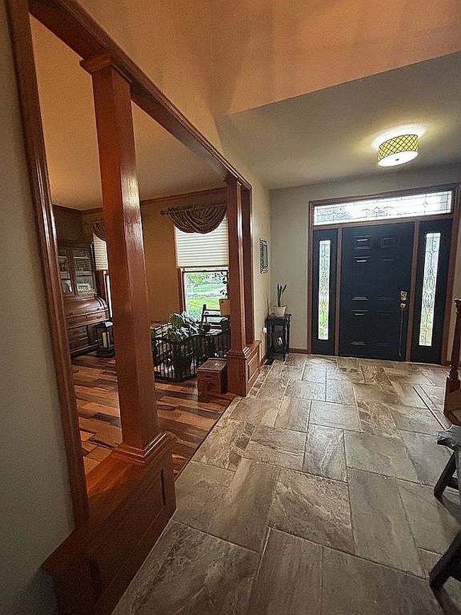 Photo of 530 Goodsill Dr, East Galesburg, IL