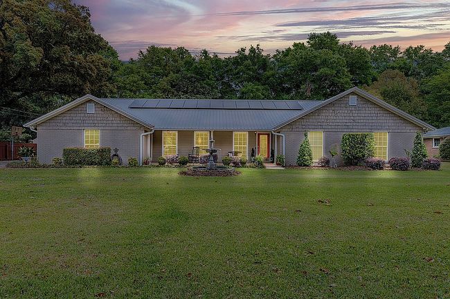Preview of property located at 7920 Lancelot Dr