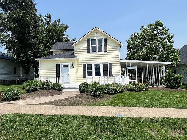 Image of 408 3rd St