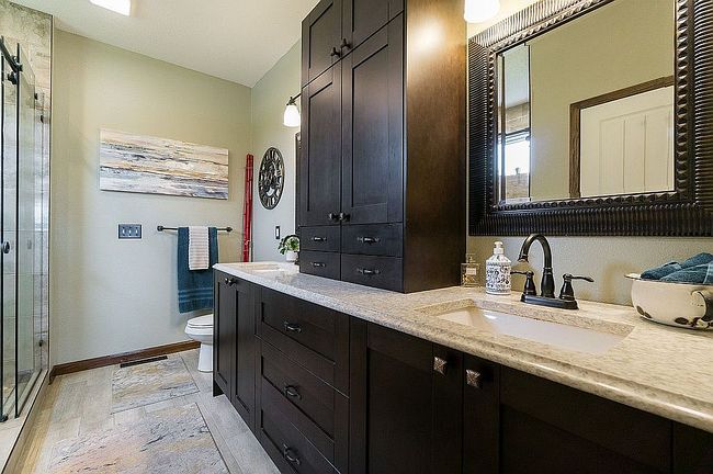 Photo of 6702 Country Ridge Dr Nw, Cedar Rapids, IA