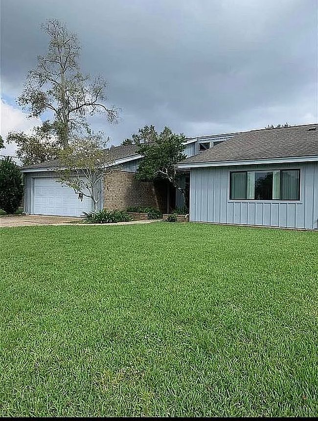 3500 Arizona Dr, Pensacola, FL