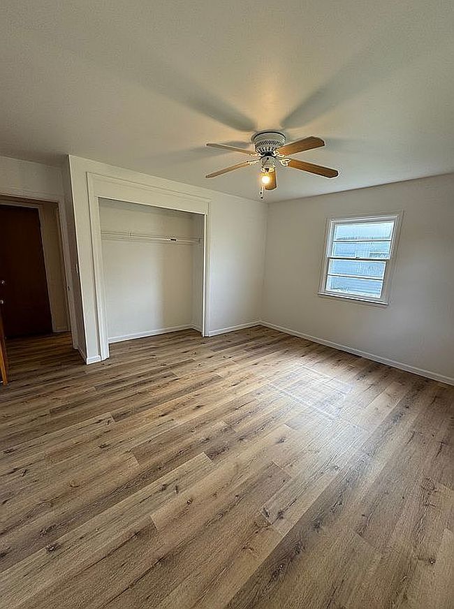 Image of 1011 Iowa St