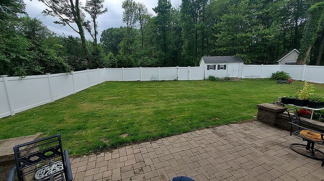Photo of 1277 Pembroke Ct, Niskayuna, NY