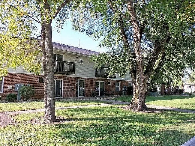 Photo of 134 W 3rd St, Byron, IL