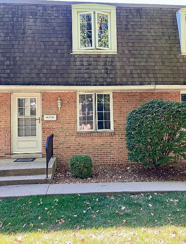 Photo of 900 S Durkin Dr Unit 25