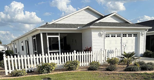 Photo of 1390 Viola Ct