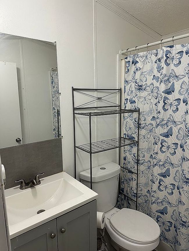 Image of 37 Aspen Dr