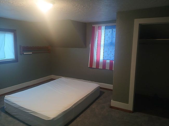 Photo of 516 W 8th St, Cameron, MO