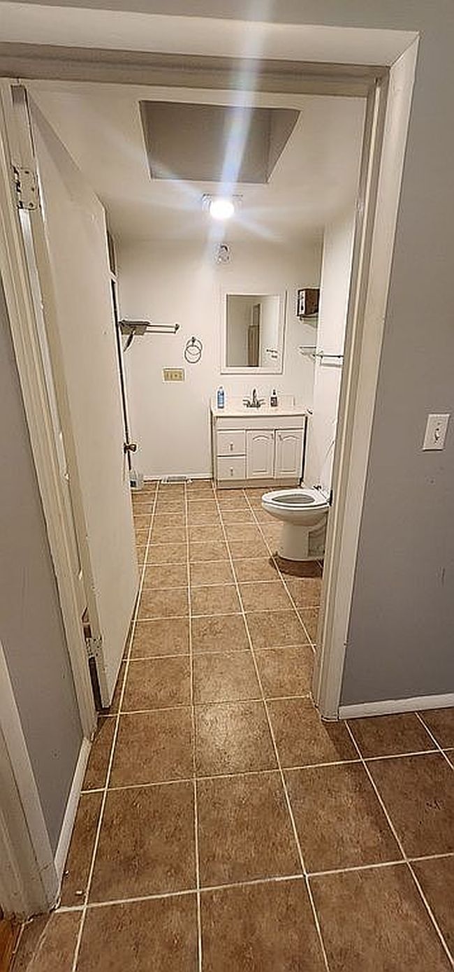 Image of 403 Worth St