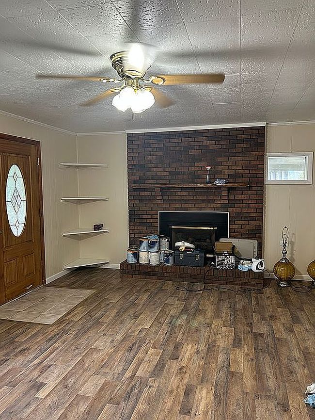 Photo of 1104 Little Prater Rd, Grundy, VA