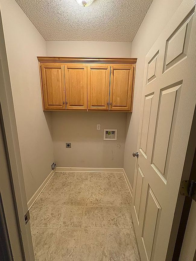 Image of 1749 Spanish Trace Dr