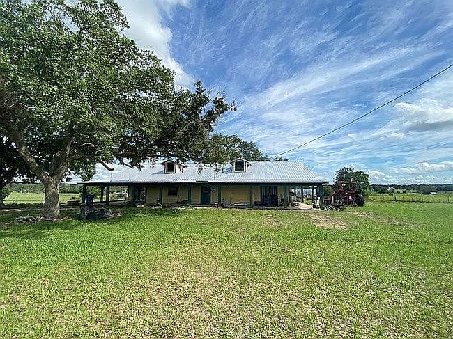 Image of 6125 White Rd