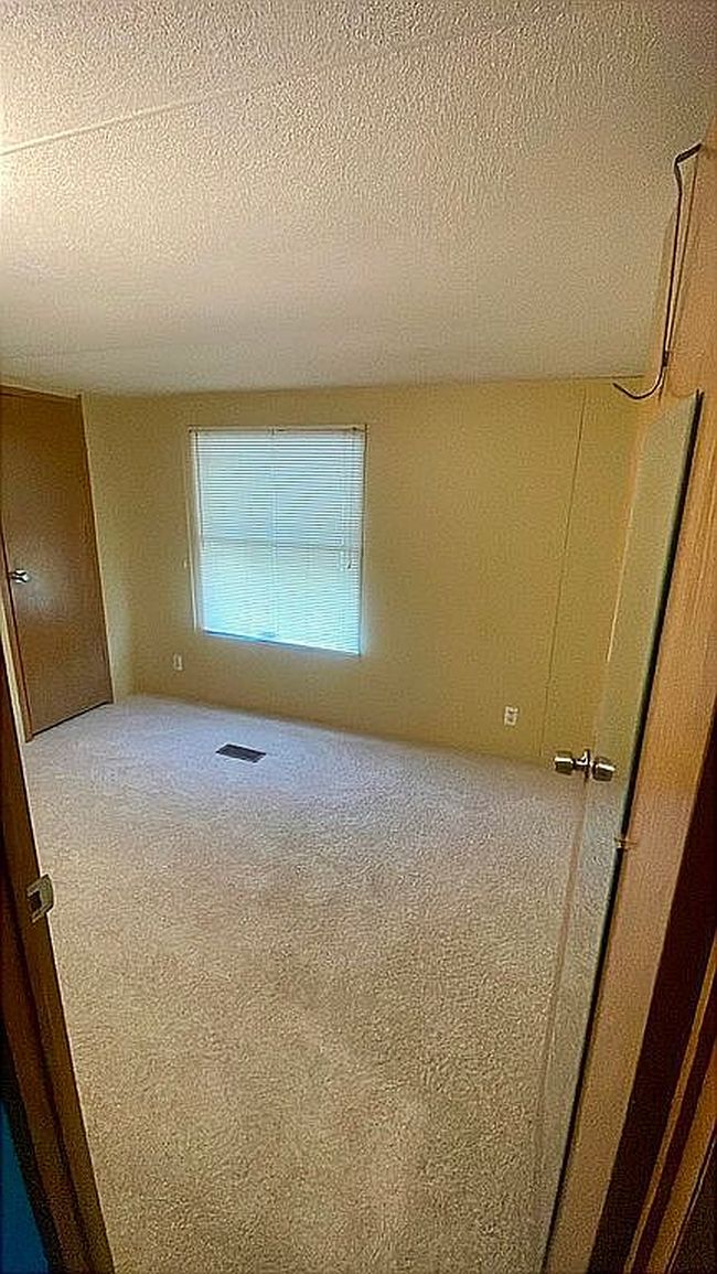 Photo of 905 Tuckahoe Rd Trailer A16, Sewell, NJ