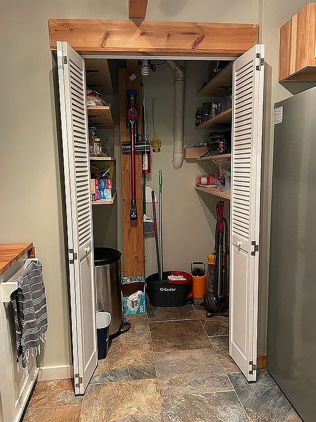 Preview of property located at 625 W Santee Dr