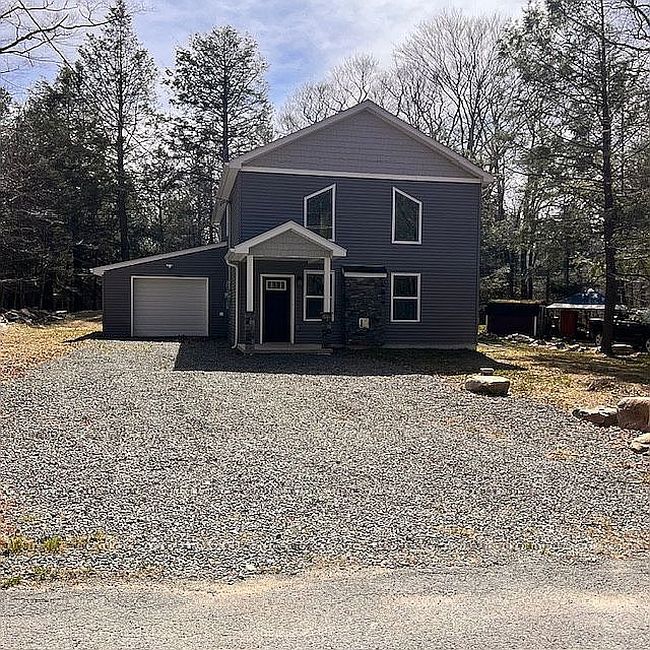 Photo of 1073 Westside Dr, Newfoundland, PA