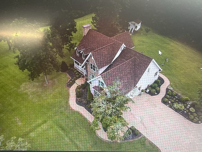Photo of 721 View Point Rd