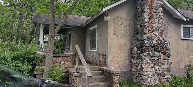 Image of 1810 Olive St