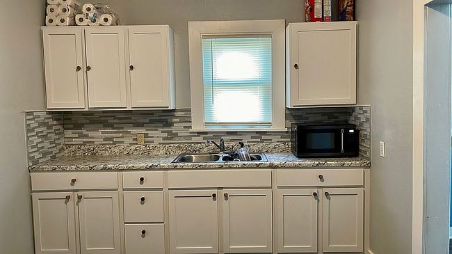 Photo of 519 N Walnut St, Newton, KS