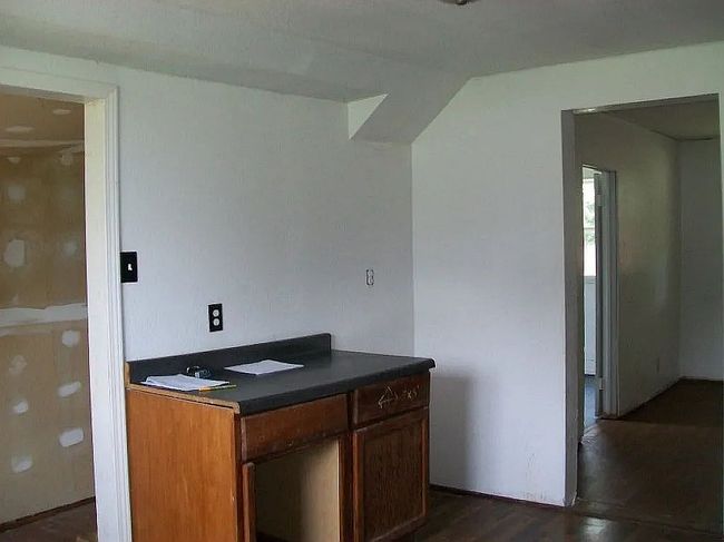 Photo of 230 W 3rd St, Latham, IL