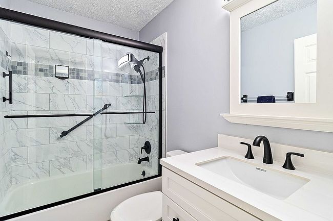 Image of 882 Shamrock Blvd