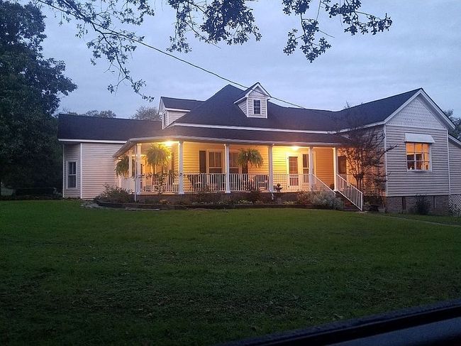 Photo of 311 Hampton St, Gilbert, SC