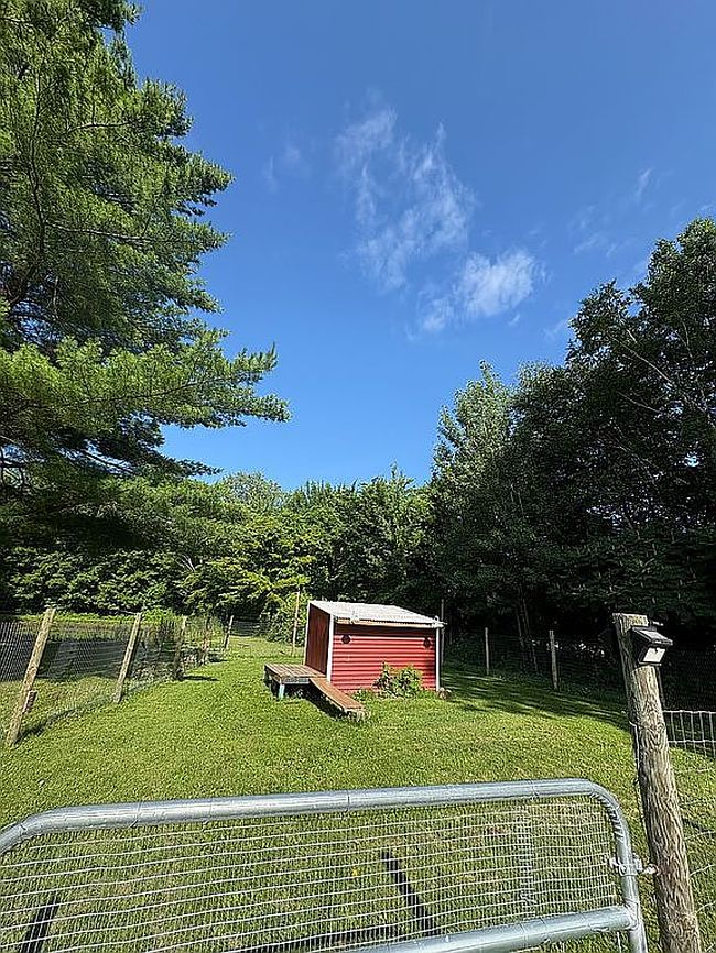 Photo of 7574 Lakeshore Rd, Lexington, MI