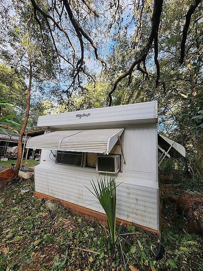 Photo of 43126 W 4th St, Paisley, FL