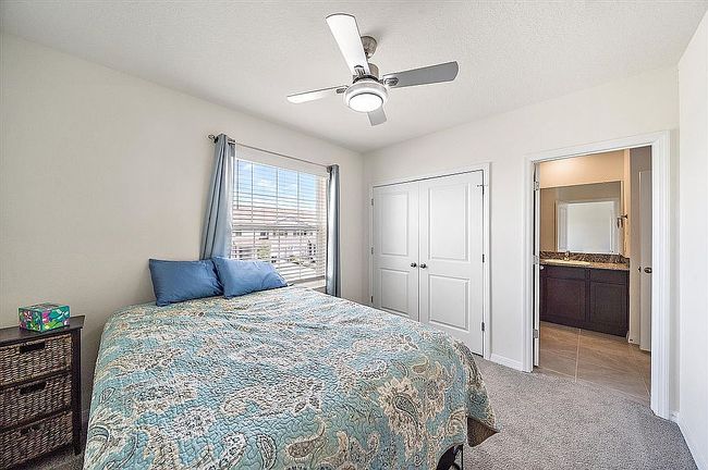 Photo of 17460 Crescent Moon Loop, Lakewood Ranch, FL