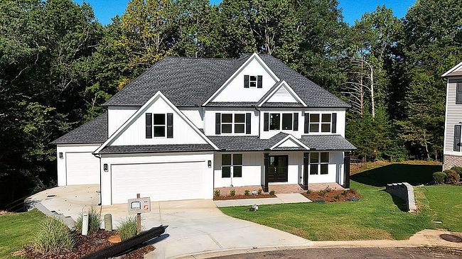 Photo of 9135 Fox Trail Ln