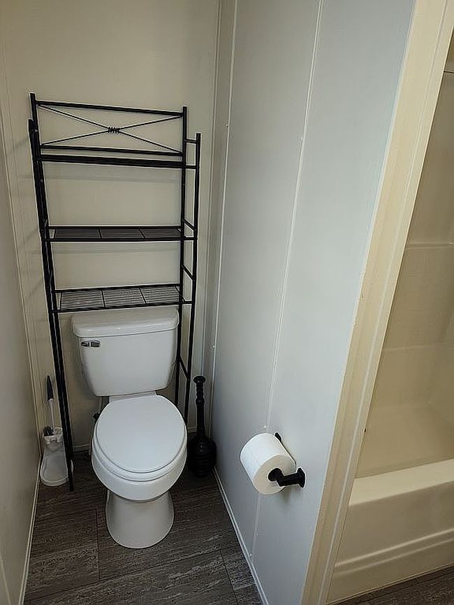 Image of 6890 Ne 1st Pl