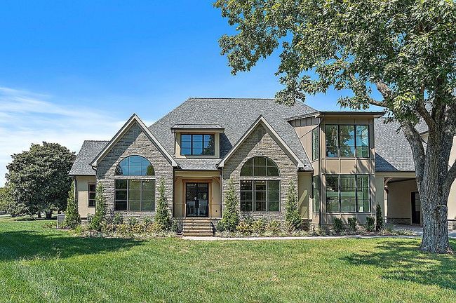 Photo of 521 Mansion Dr