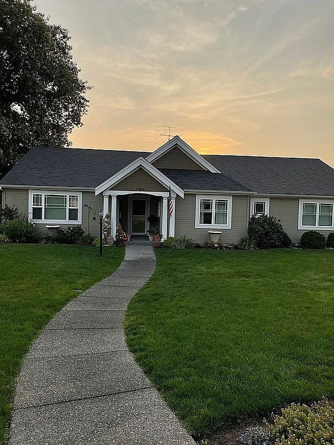 Photo of 1306 S 2nd Ave, Walla Walla, WA