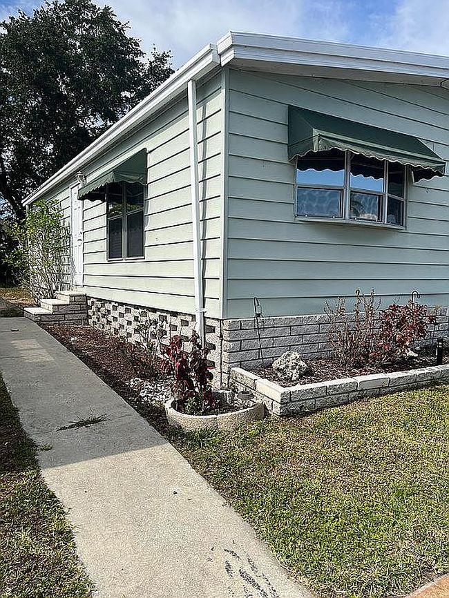 Image of 2001 83rd Ave N Lot 1045